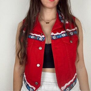 Vintage watch LA Cottagecore Red denim vest floral embroidered and lace trim